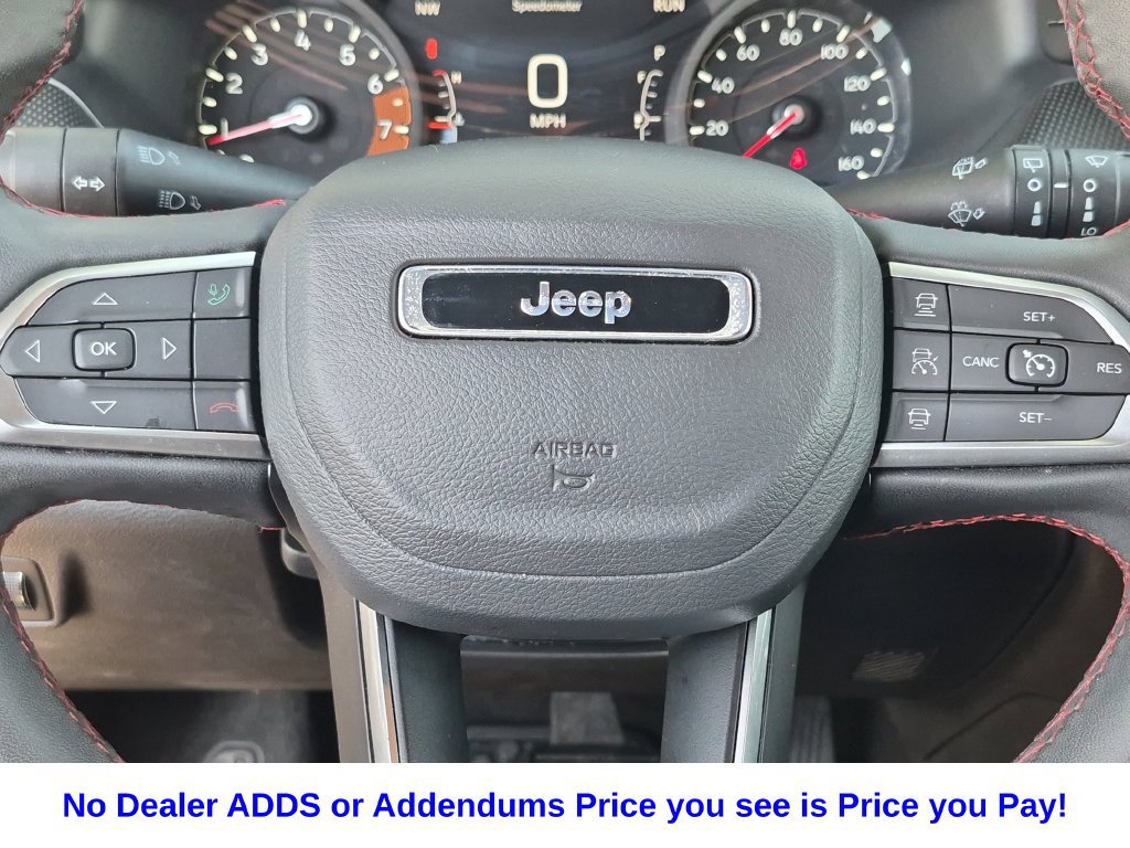 Used 2025 Jeep Compass Trailhawk AWD/4WD image 26