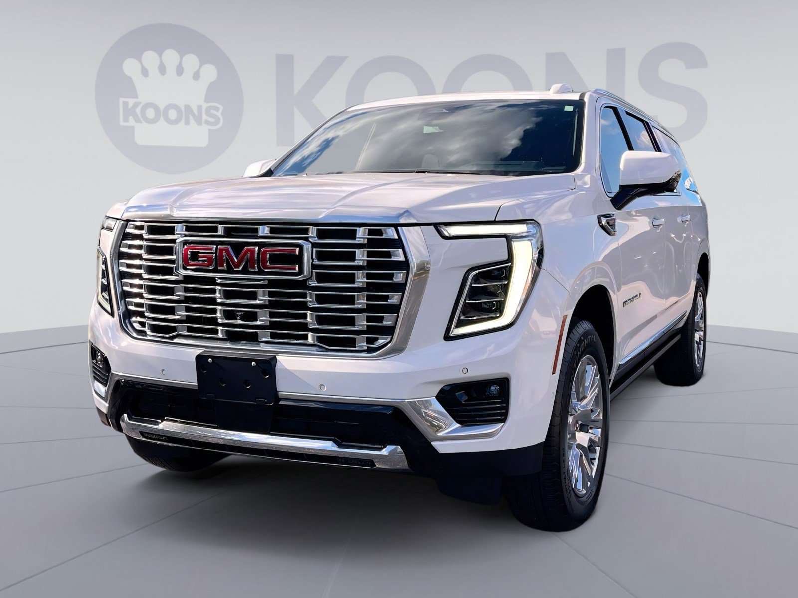 Used 2025 GMC Yukon XL Denali w/ Sun & Power Step Package