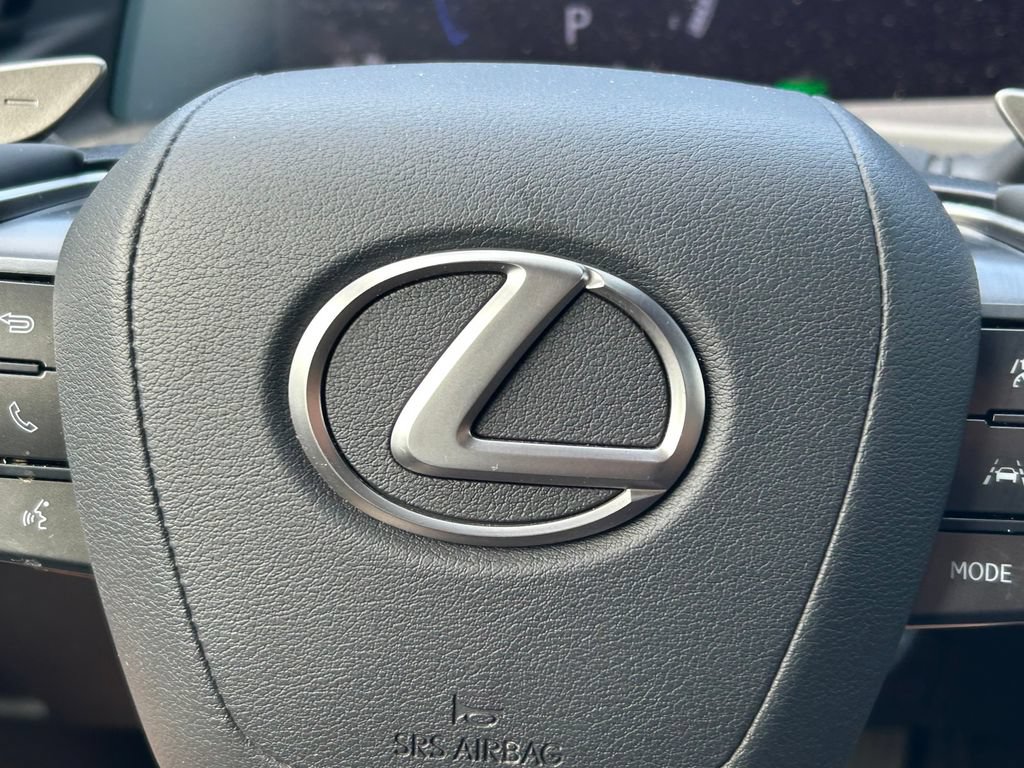 Used 2024 Lexus RZ 300e Premium FWD image 34