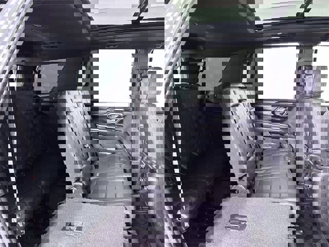 Used 2023 Chevrolet Tahoe RST image 28