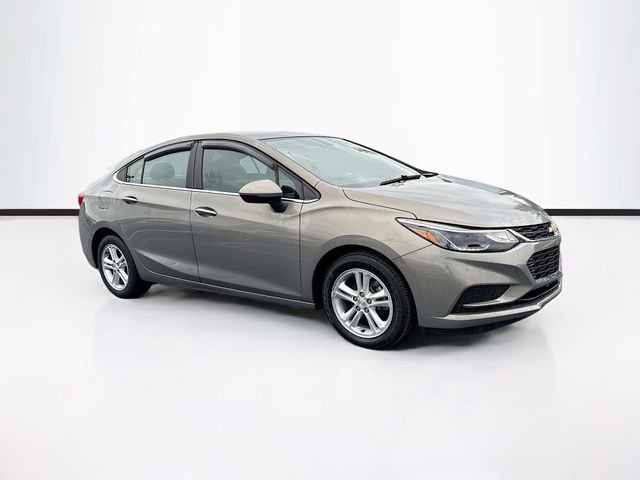 Used 2018 Chevrolet Cruze LT