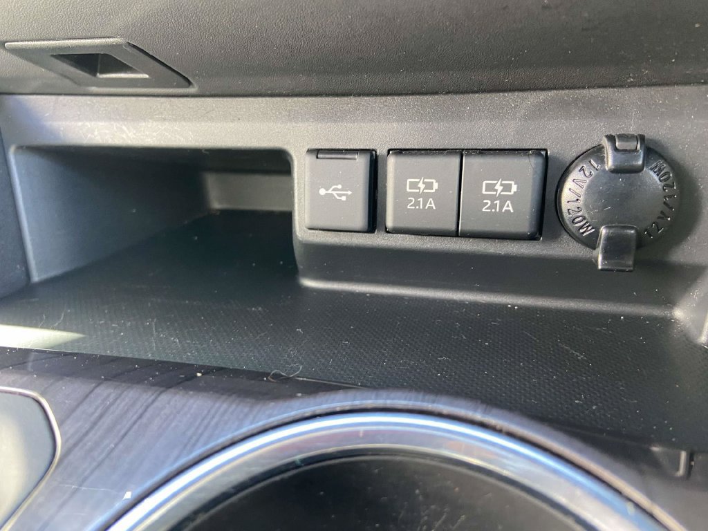 Used 2020 Toyota Highlander Platinum AWD/4WD image 24