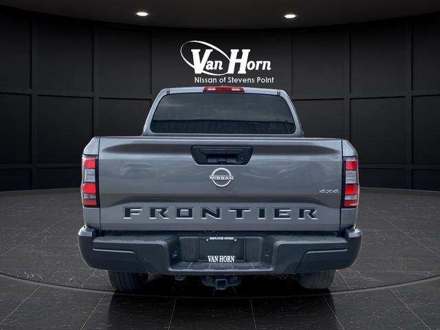 Used 2024 Nissan Frontier S w/ Graphics Package image 4