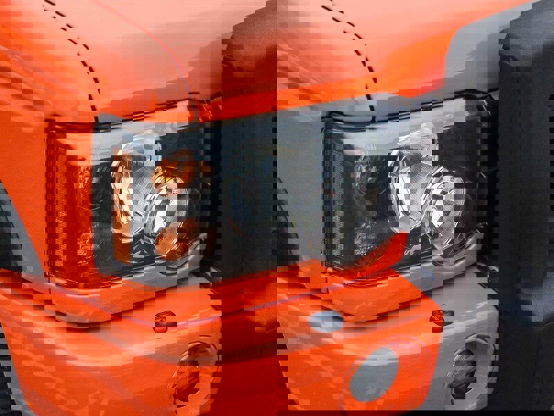 Used 2004 Land Rover Discovery S image 13