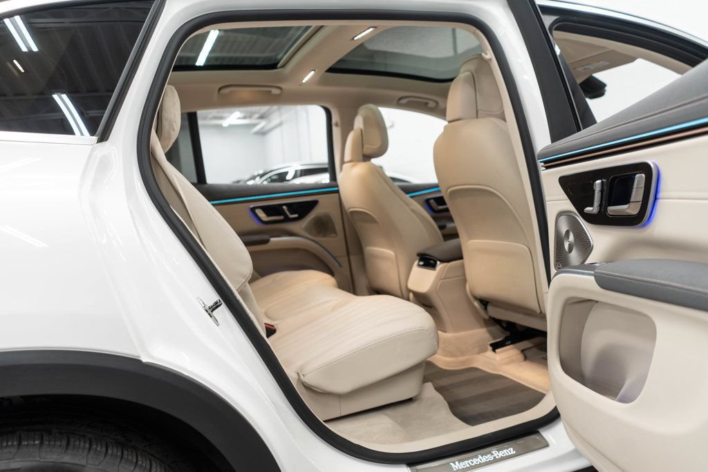 Used 2023 Mercedes-Benz EQS 450+ 4MATIC SUV w/ Acoustic Comfort Package image 12