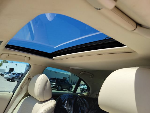 Used 2016 Lexus LS 460 AWD w/ Comfort Package image 6