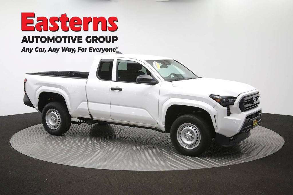Used 2024 Toyota Tacoma SR RWD image 43