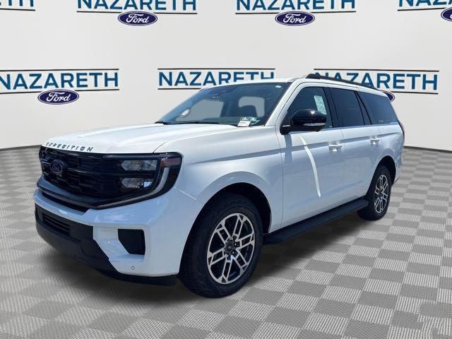 New 2026 Ford Expedition Active AWD/4WD image 3