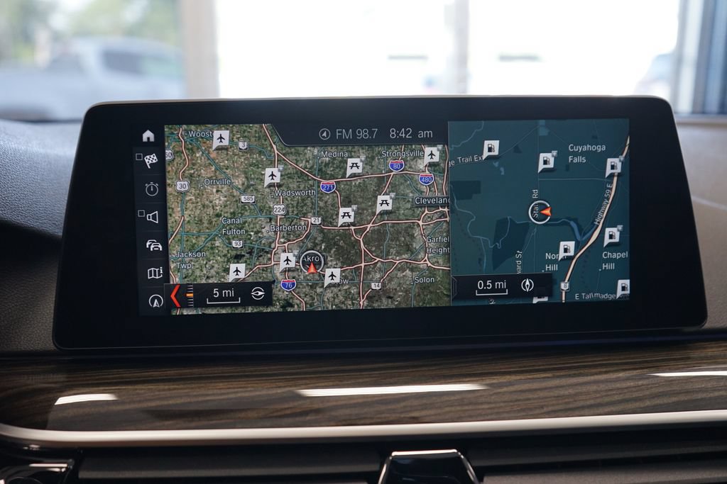 Used 2018 BMW 530i xDrive AWD/4WD image 8