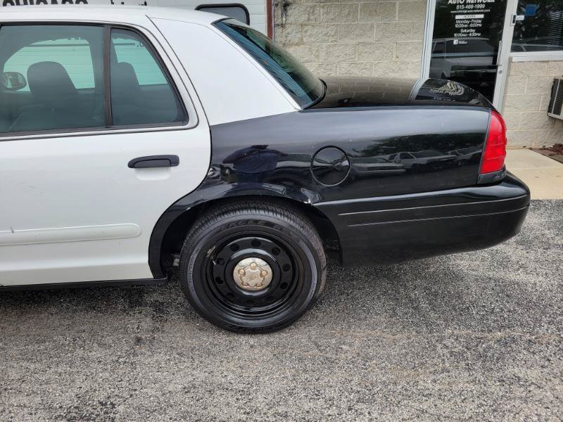 Used 2008 Ford Crown Victoria Police Interceptor RWD image 15