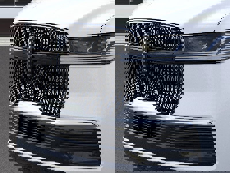 New 2025 Lincoln Navigator Reserve image 17