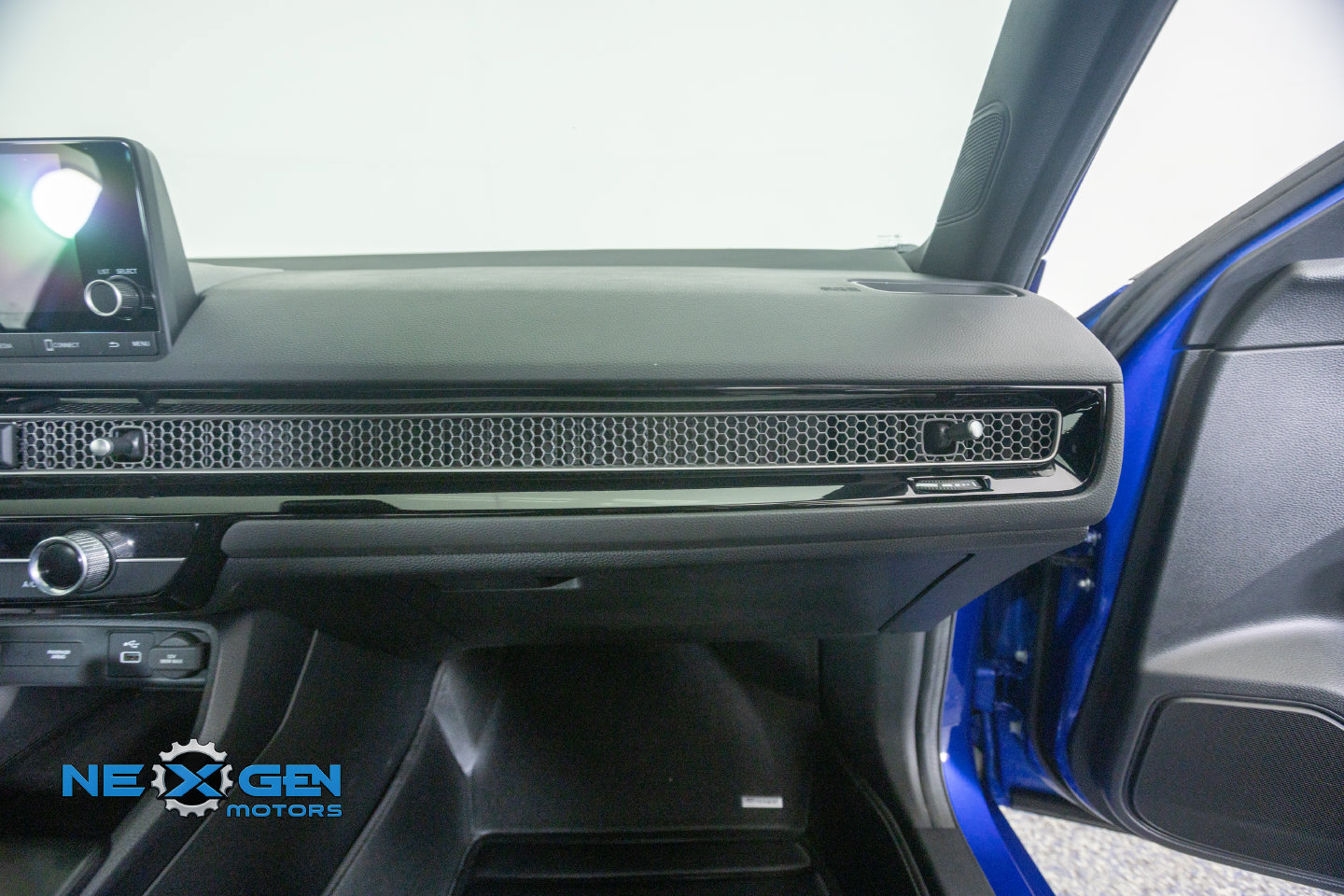 Used 2024 Honda Civic Sport image 8