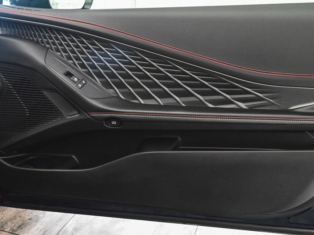 Used 2025 Dodge Charger R/T Scat Pack w/ Track Pack image 11