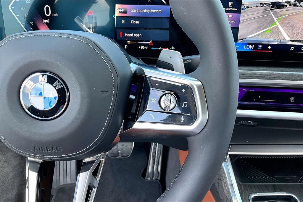 Certified 2026 BMW 760i xDrive w/ Executive Package AWD/4WD image 11