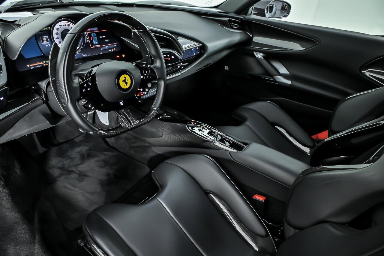 Used 2022 Ferrari SF90 Stradale image 28