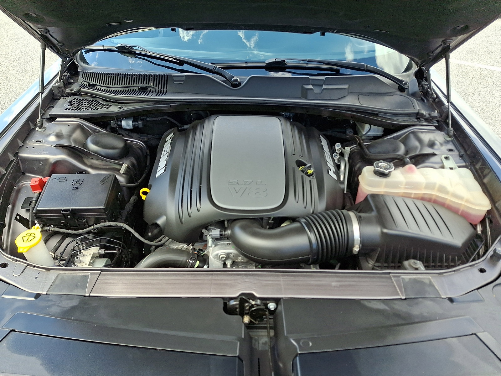 Used 2020 Dodge Challenger R/T image 29