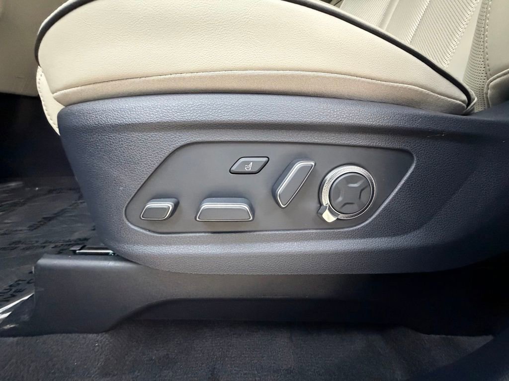 Certified 2025 Hyundai Palisade Calligraphy image 24