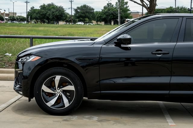 Used 2026 Jaguar F-PACE R-Dynamic S AWD/4WD image 12