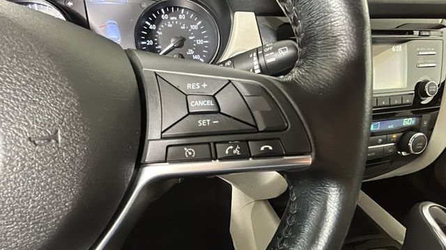 Used 2018 Nissan Rogue Sport SV w/ SV All-Weather Package FWD image 16