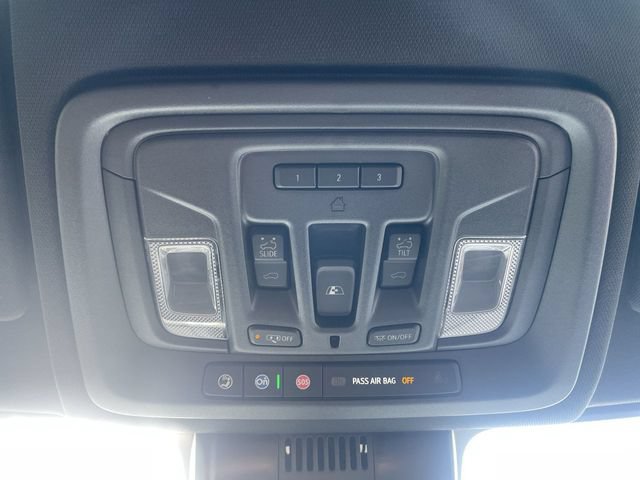 New 2026 Chevrolet Silverado 2500 ZR2 AWD/4WD image 18