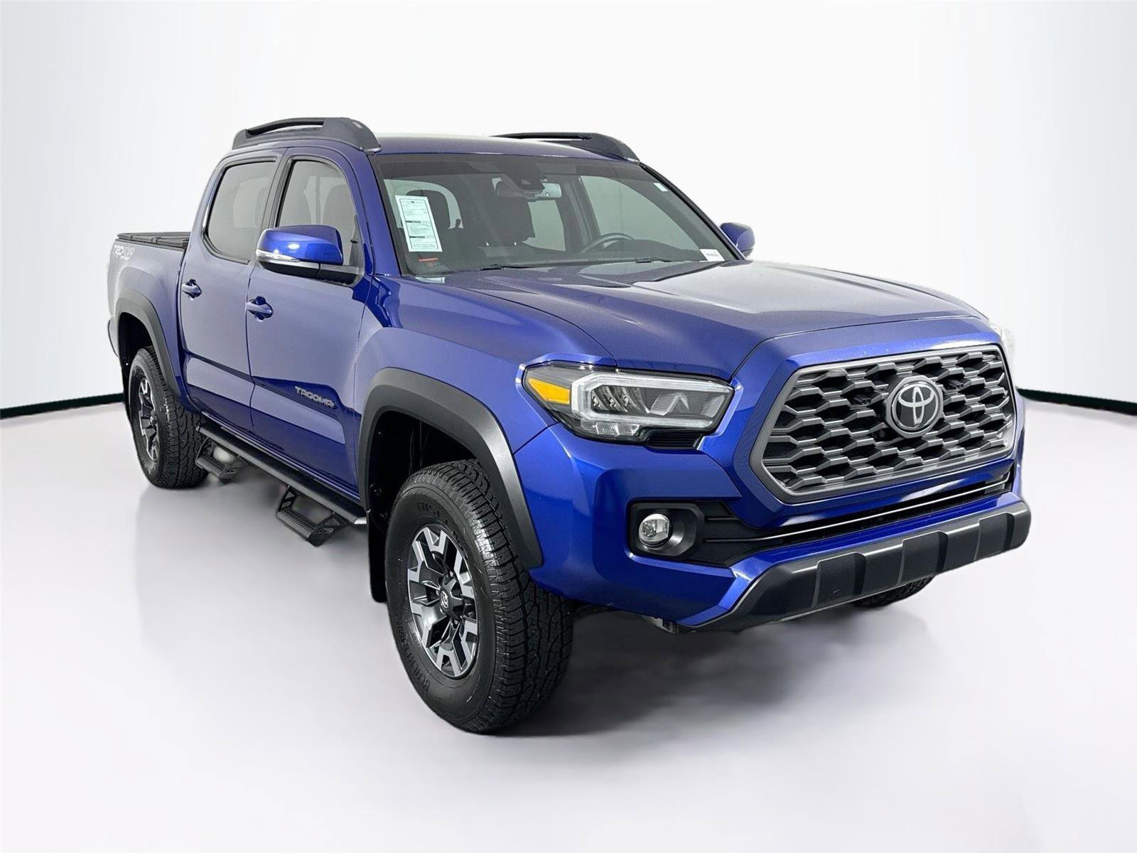 Certified 2023 Toyota Tacoma TRD Off-Road w/ Technology Package AWD/4WD image 7