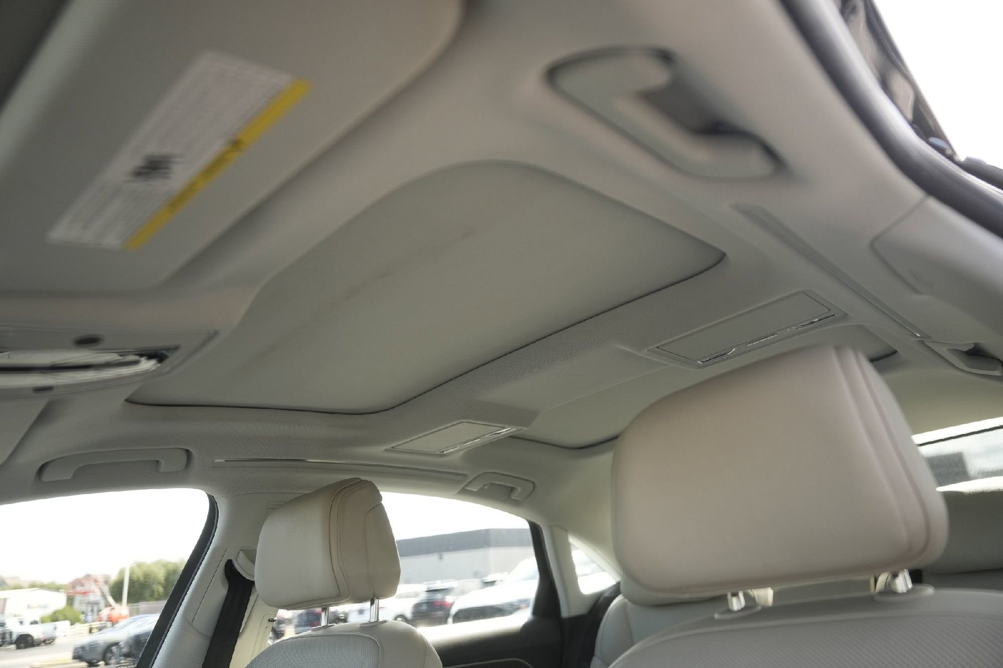 Certified 2022 Audi A8 L 3.0T image 11