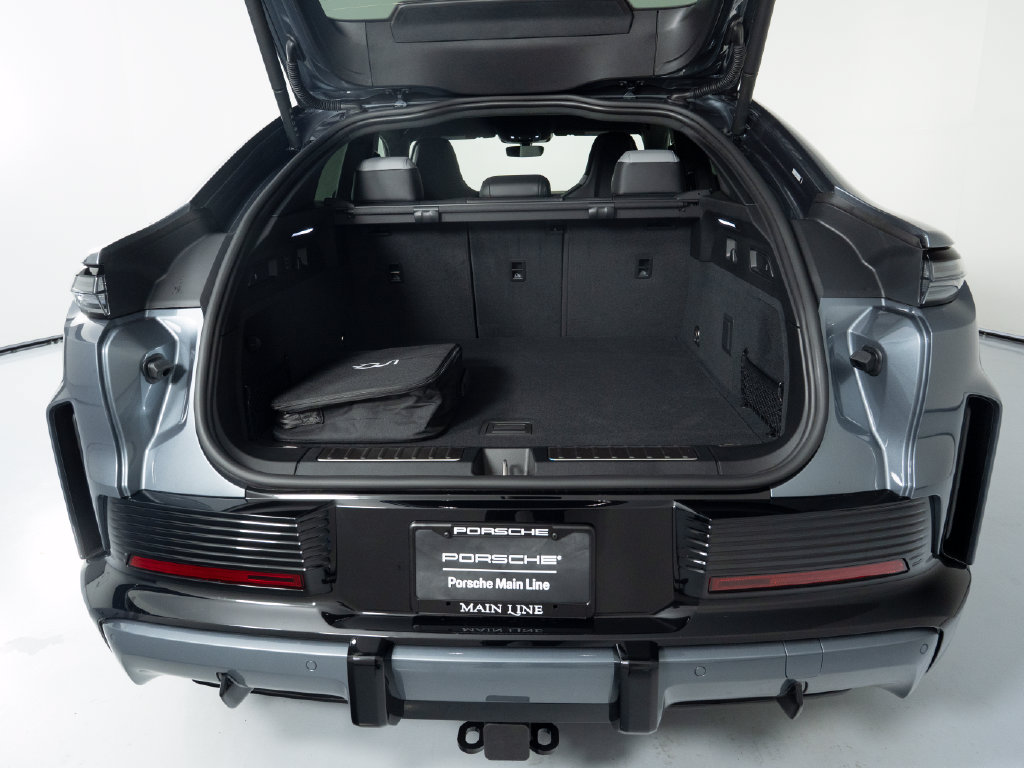New 2026 Porsche Cayenne Turbo AWD/4WD image 63