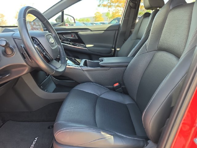 Used 2023 Subaru Solterra AWD image 17