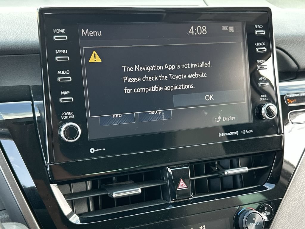 Used 2022 Toyota Camry XLE FWD image 14