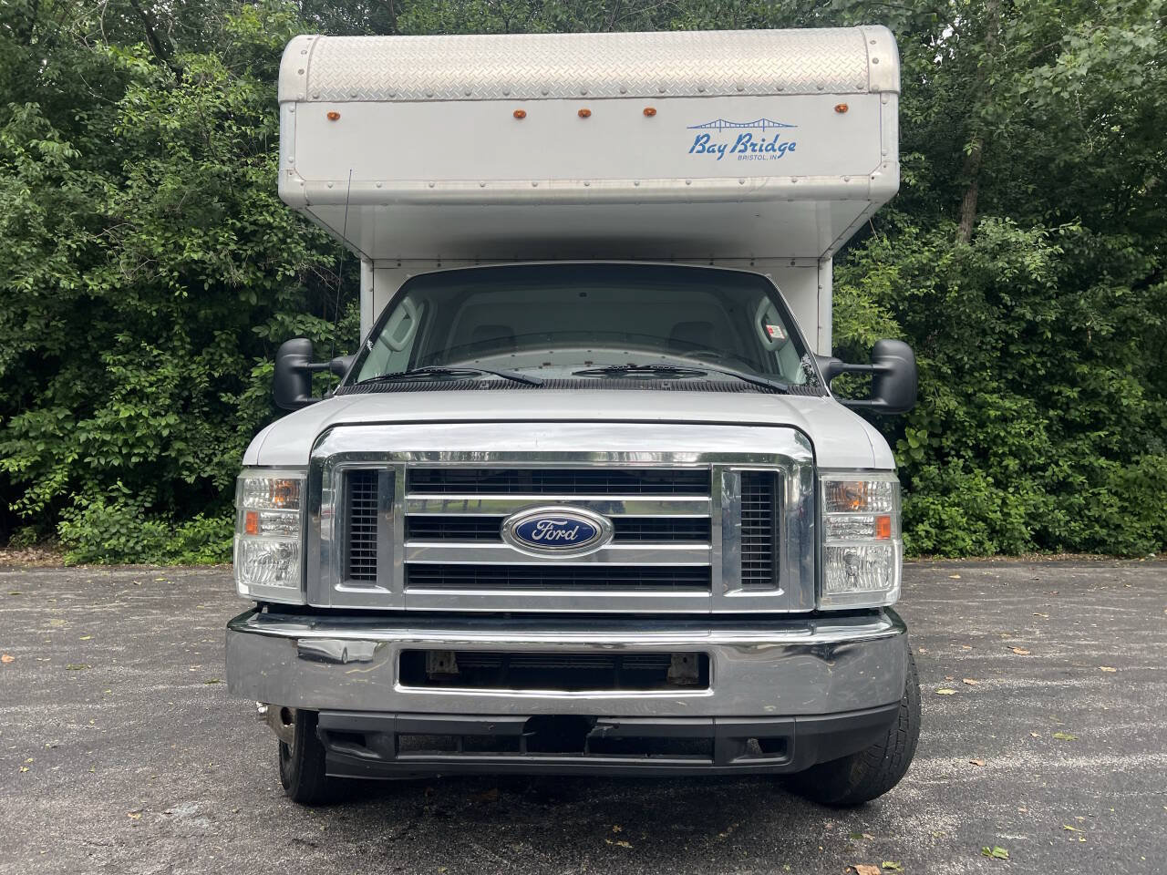 Used 2016 Ford E-350 and Econoline 350 Super Duty w/ Power Windows & Locks Group RWD image 2