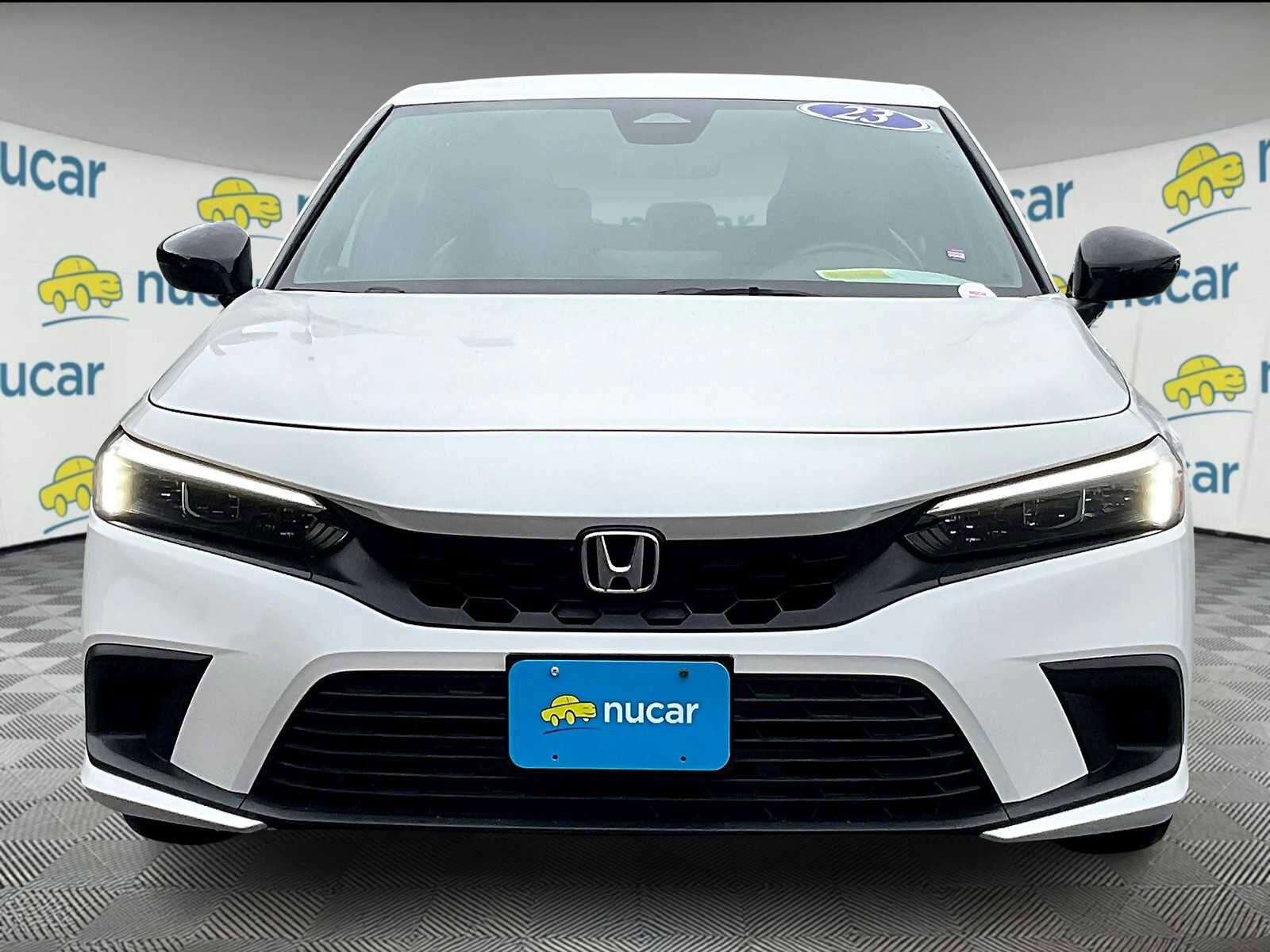 Used 2023 Honda Civic Sport image 2