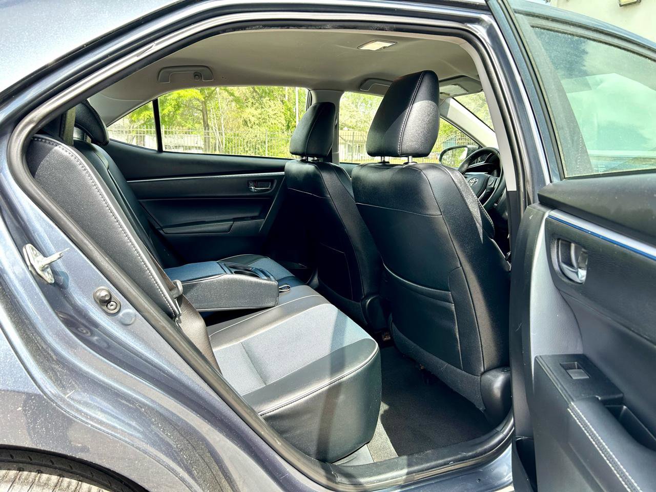 Used 2015 Toyota Corolla S FWD image 19