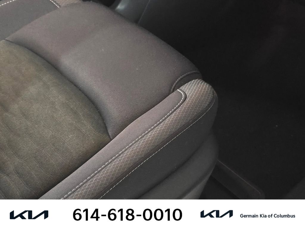 Used 2024 Nissan Pathfinder SV w/ SV Premium Package AWD/4WD image 28