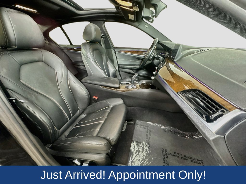 Used 2017 BMW 530i xDrive AWD/4WD image 35