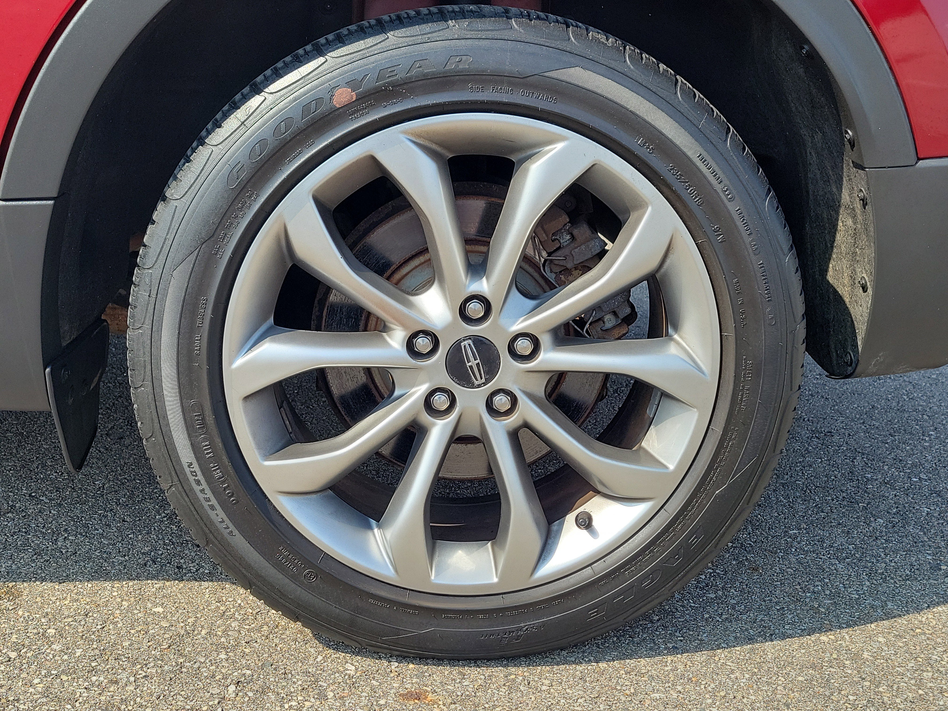 Used 2018 Lincoln MKC Select w/ Select Plus Package image 5