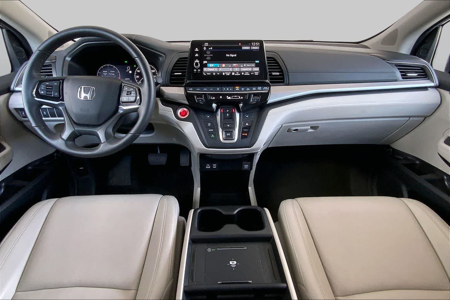 Used 2025 Honda Odyssey EX-L image 16