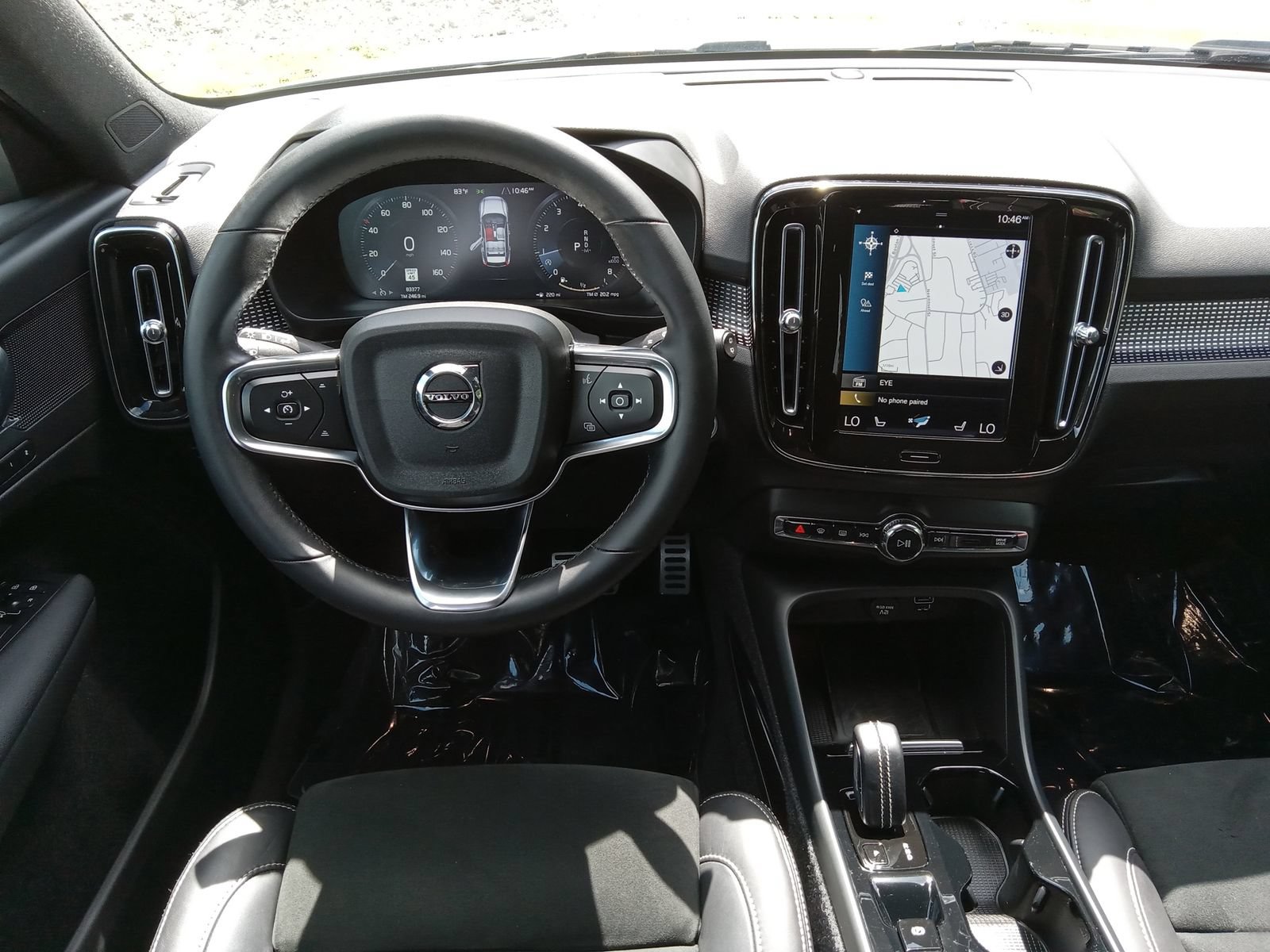 Used 2022 Volvo XC40 T5 R-Design w/ Climate Package AWD/4WD image 14