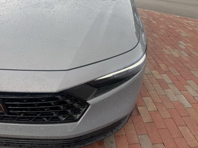 Used 2025 Honda Accord Sport image 23