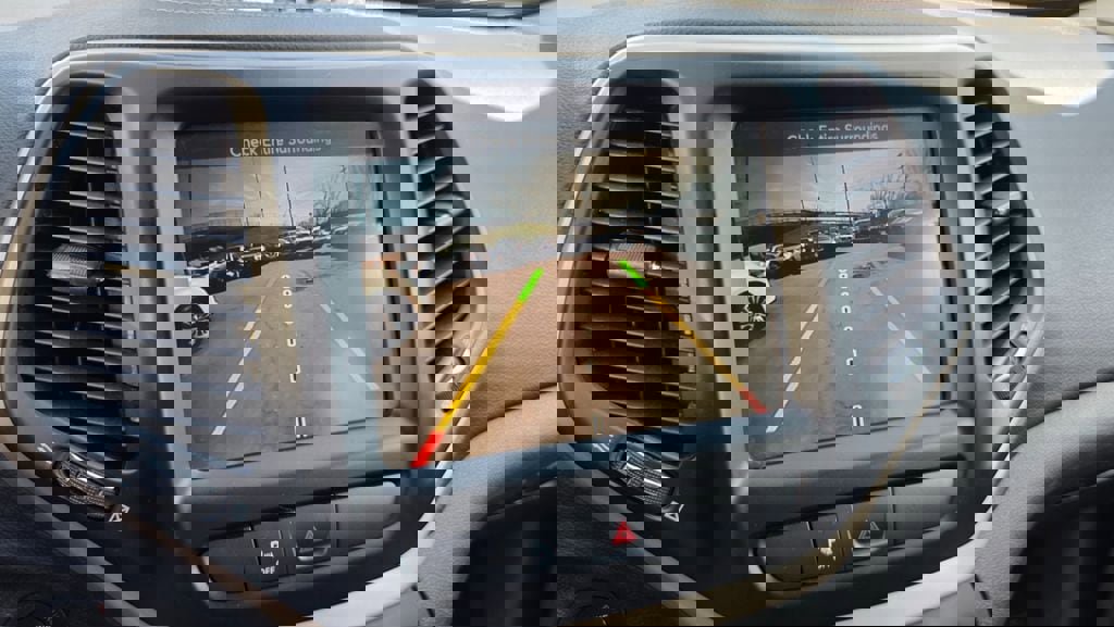 Used 2018 Jeep Cherokee Limited image 23