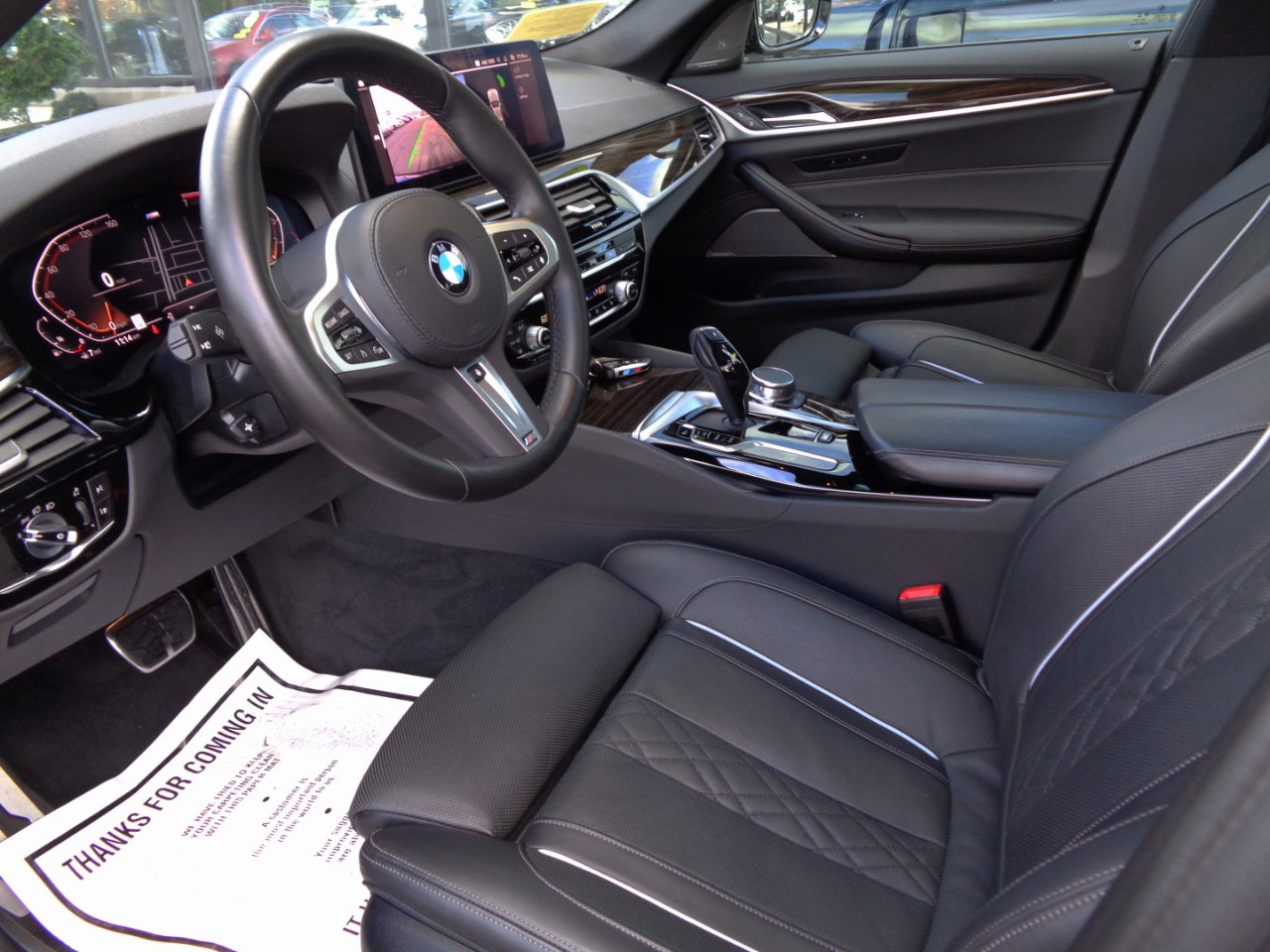 Used 2022 BMW 530i xDrive 530i xDrive Sedan w/ M Sport Package image 10