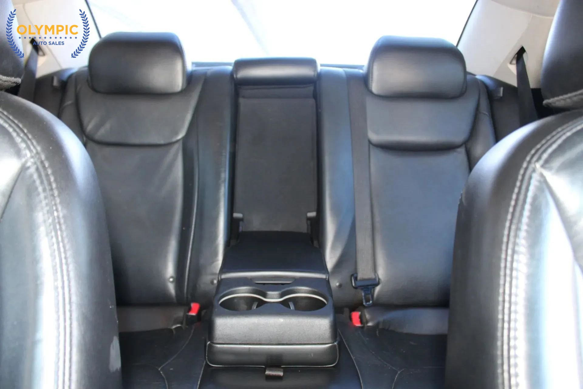 Used 2017 Chrysler 300 Limited image 36