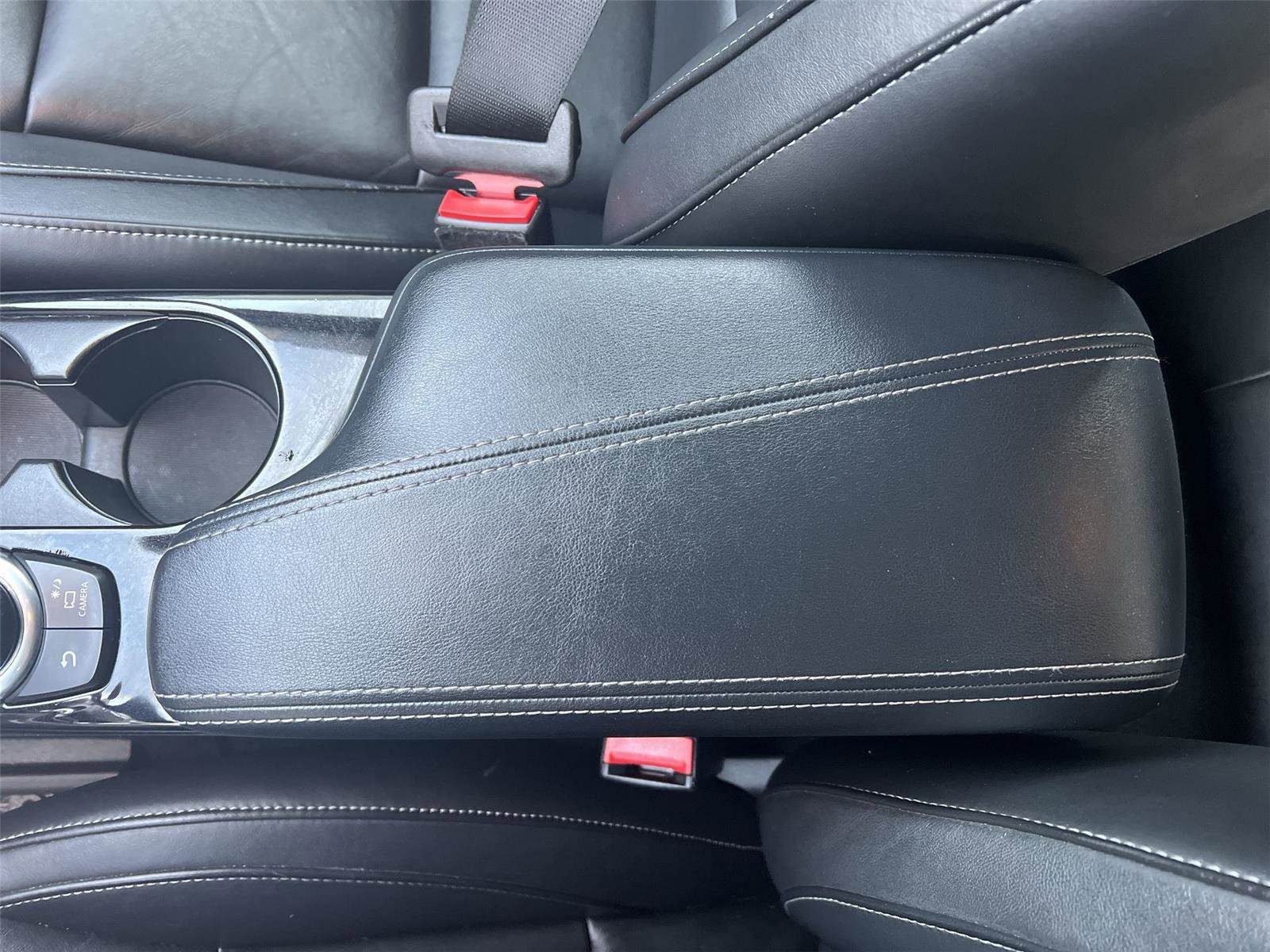 Used 2018 INFINITI QX30 Premium w/ Cargo Package image 20