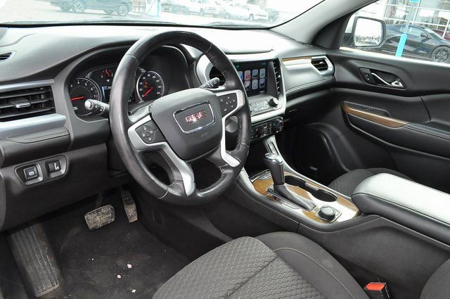 Used 2018 GMC Acadia SLE w/ Driver Alert Package I image 9