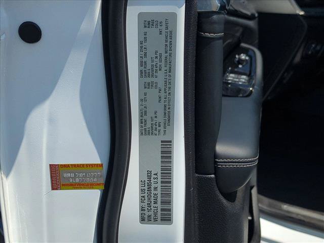 Used 2022 Jeep Grand Cherokee Overland w/ Luxury Tech Group IV AWD/4WD image 26