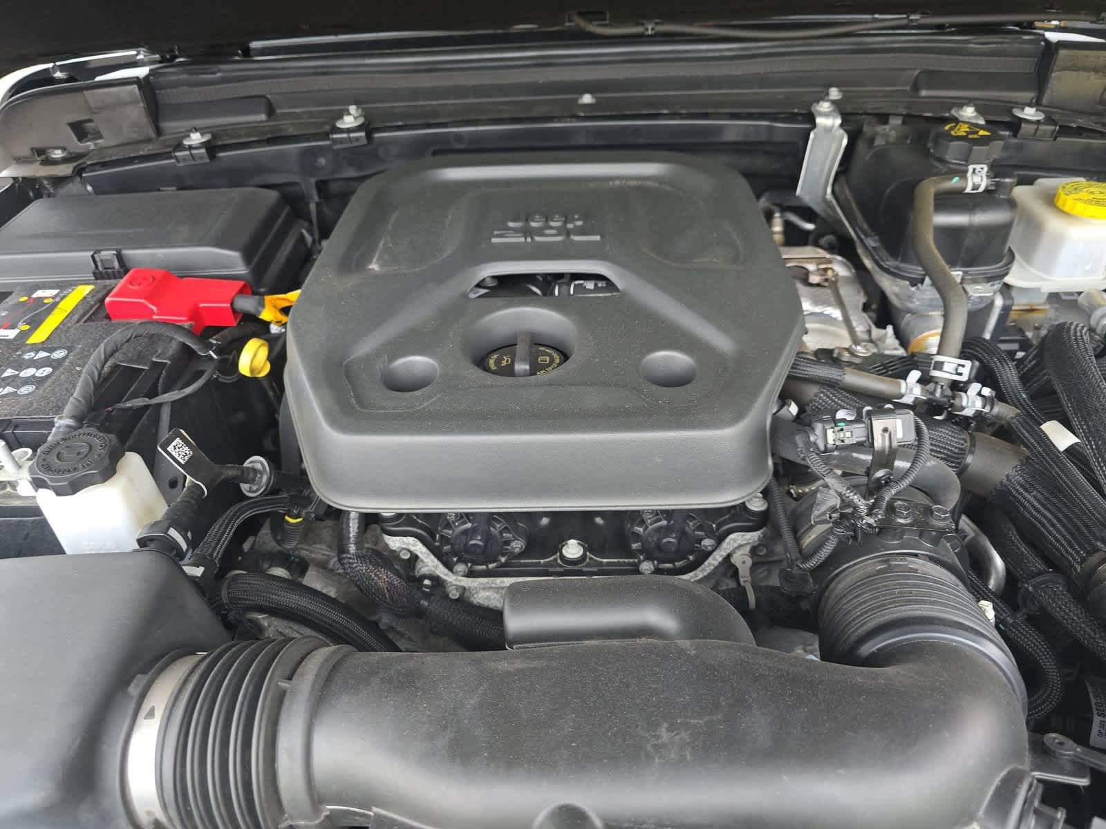 Used 2023 Jeep Wrangler Unlimited w/ Sun & Screen Package image 42