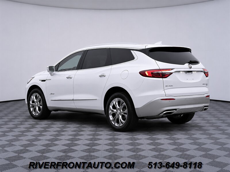 Used 2018 Buick Enclave Avenir w/ Avenir Technology Package AWD/4WD image 7