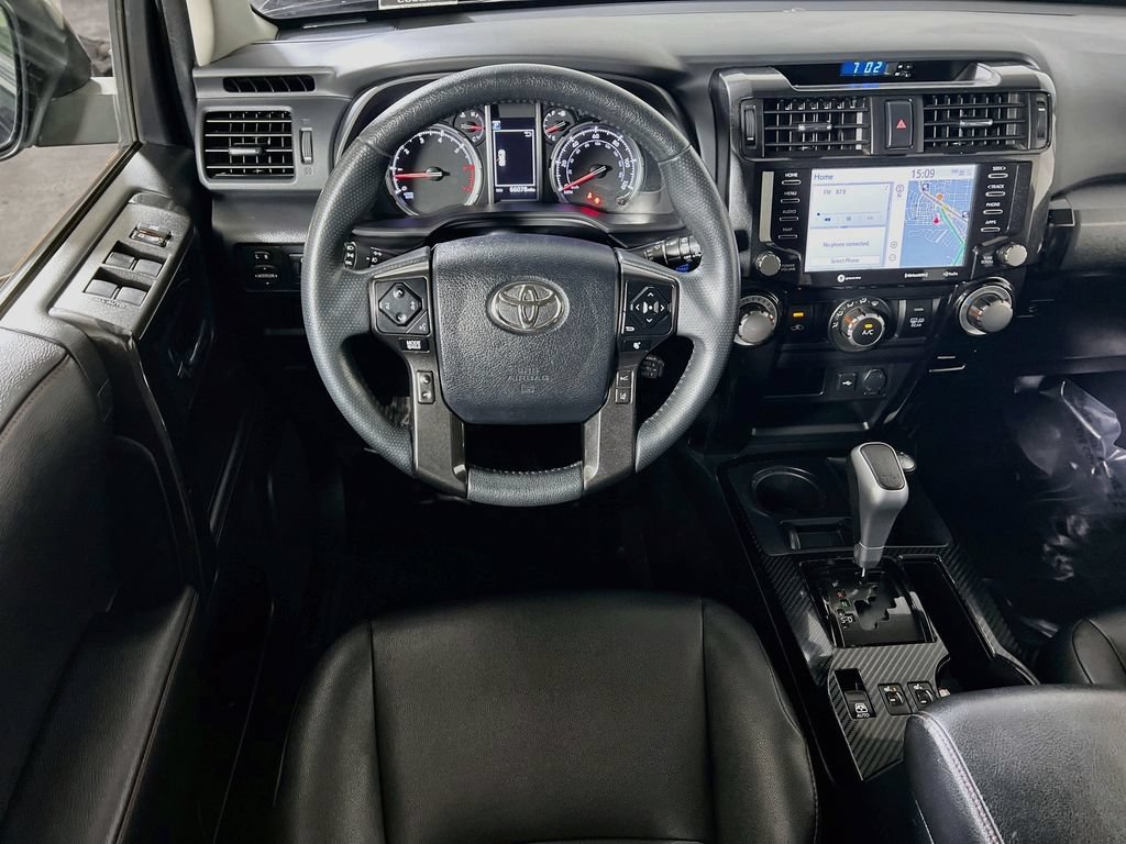 Certified 2022 Toyota 4Runner TRD Off-Road Premium AWD/4WD image 19