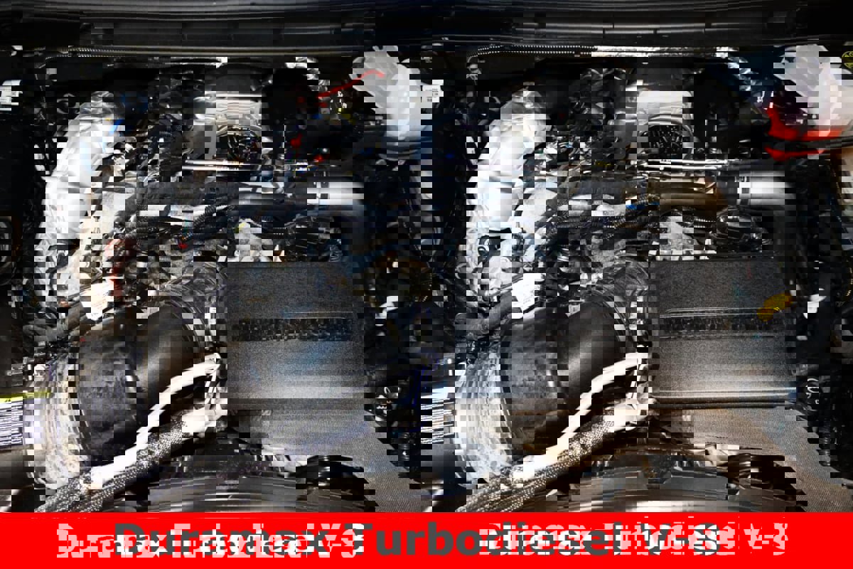 Used 2024 Chevrolet Silverado 2500 LTZ image 8