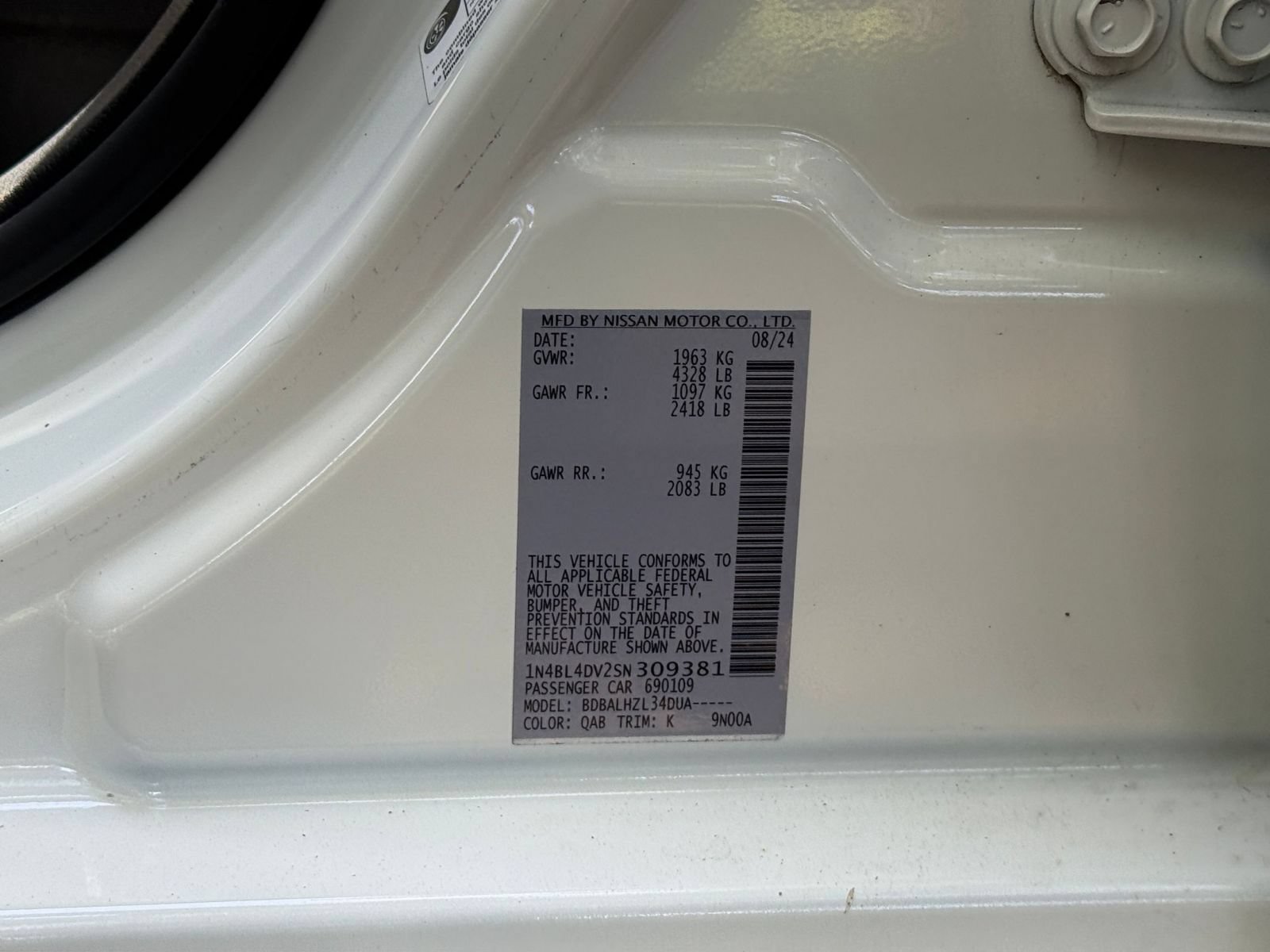 Used 2025 Nissan Altima 2.5 SV FWD image 21