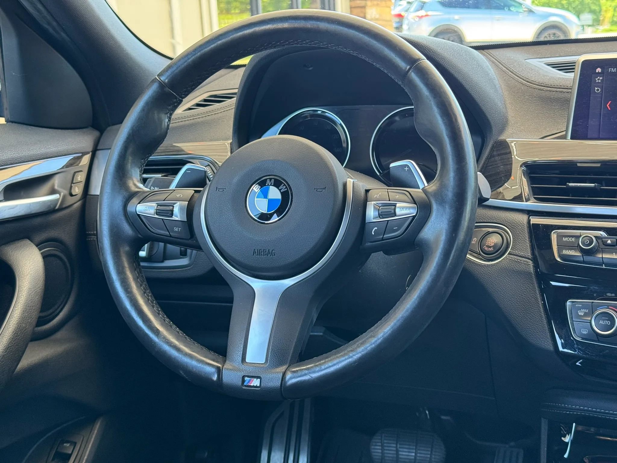 Used 2018 BMW X2 sDrive28i w/ M SportX Package FWD image 9